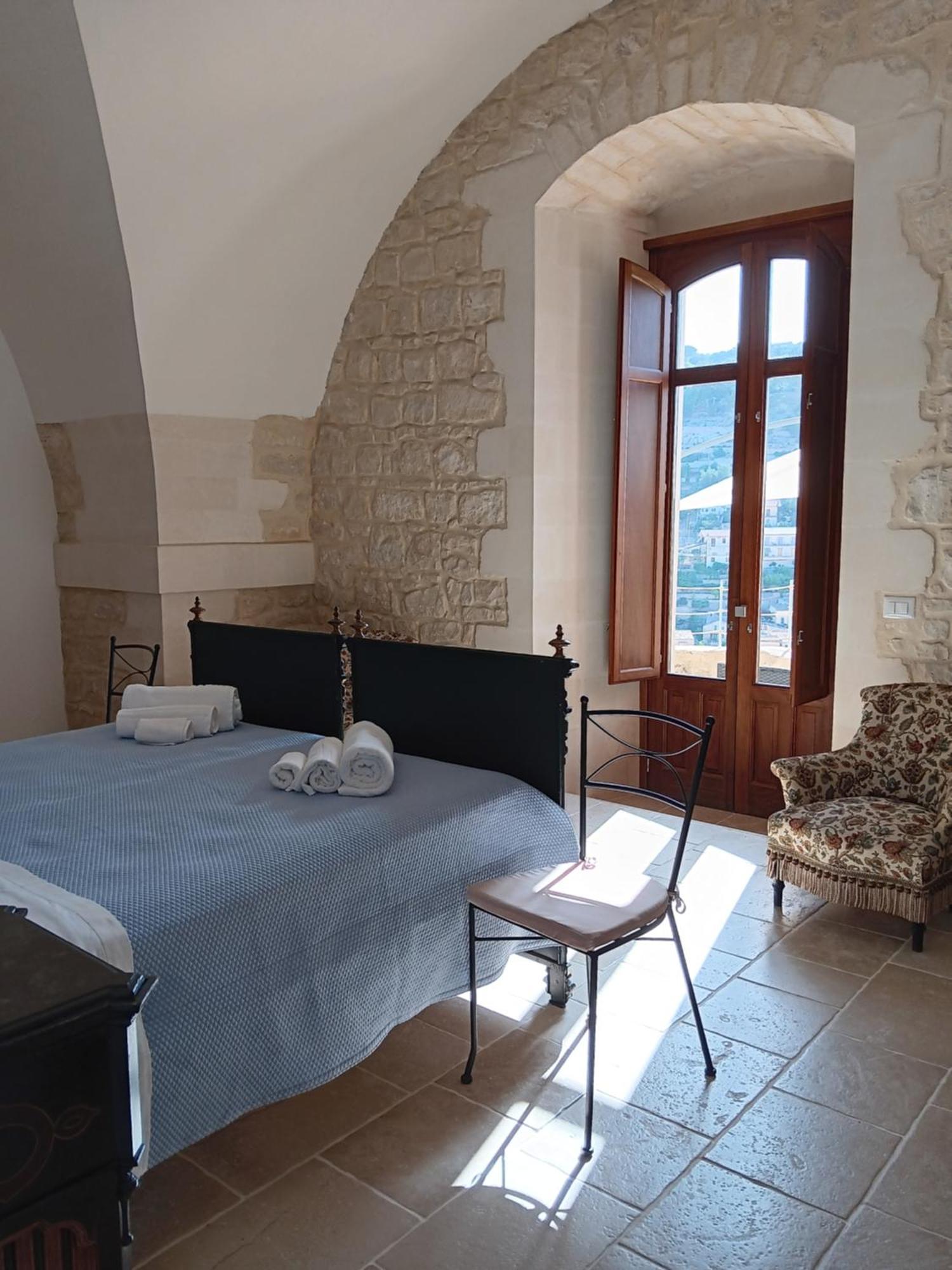 Bed and Breakfast Casa Sipione Papa Модіка Екстер'єр фото